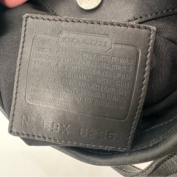 Vintage Y2K Coach Black Polyurethane Small Handbag Bag 6236 - Picture 7 of 8